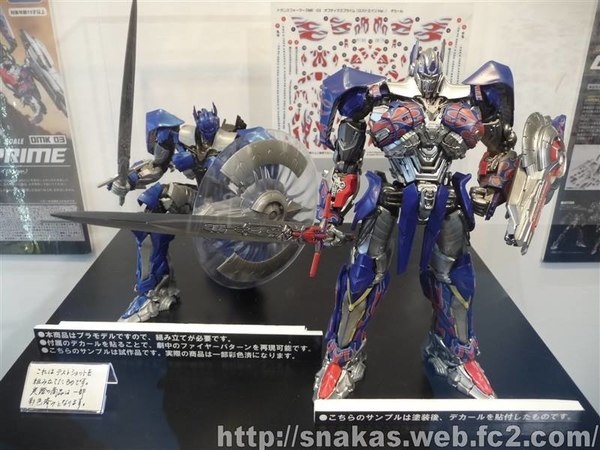 Japan Model Hobby Show   T Arts PlayStation Optimus Prime, AOE Optimus Prime DMK, Kotobukiya D Style, More  (12 of 34)